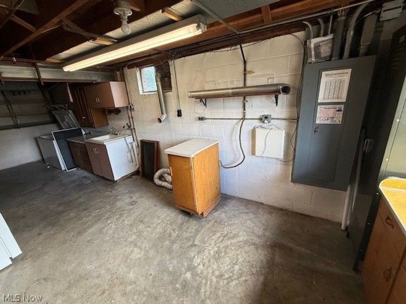 815 3rd Street SW, New Philadelphia, OH 44663 Photo 20