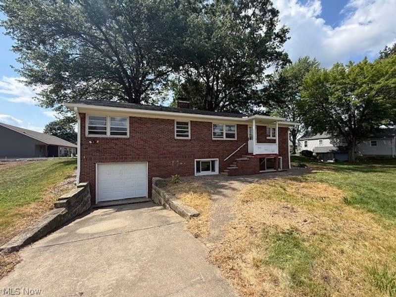 815 3rd Street SW, New Philadelphia, OH 44663 Photo 8