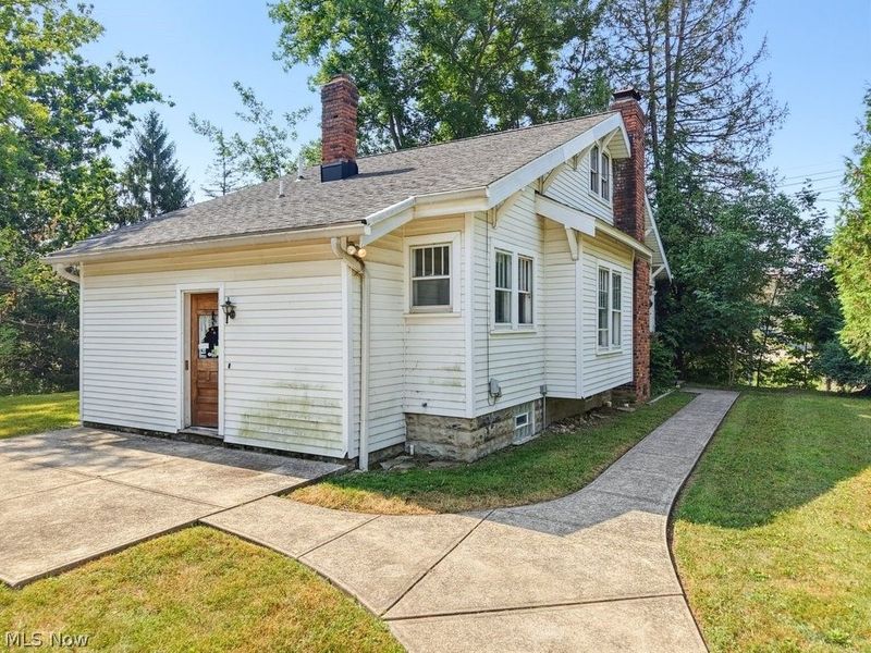 27015 Aurora Road , Solon, OH 44139 Photo 1