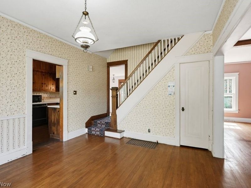 27015 Aurora Road , Solon, OH 44139 Photo 13