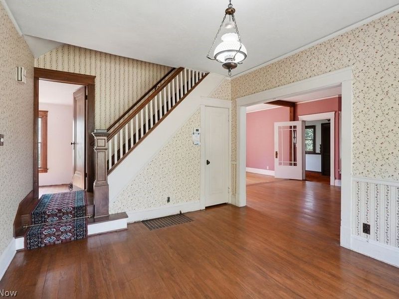 27015 Aurora Road , Solon, OH 44139 Photo 14