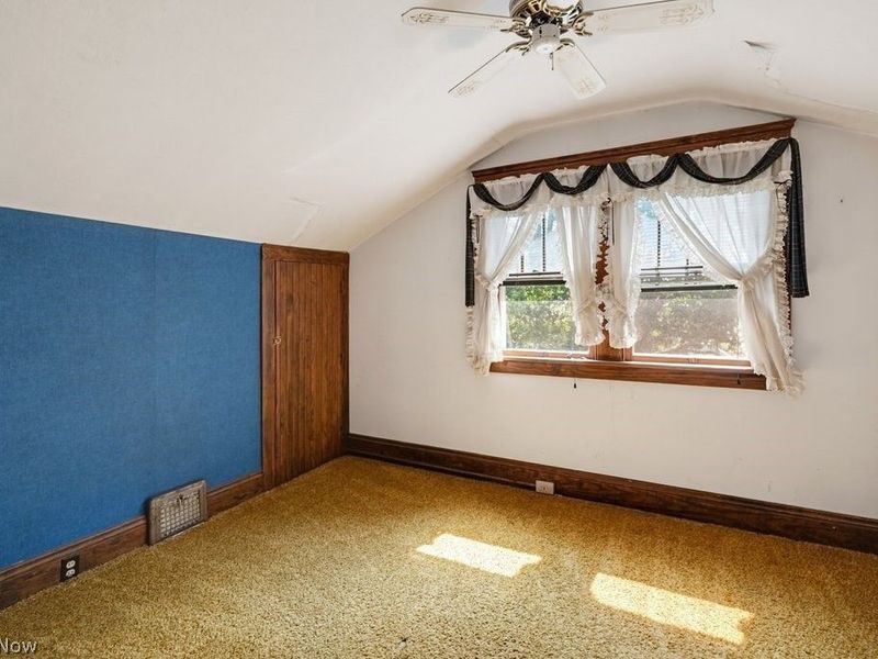27015 Aurora Road , Solon, OH 44139 Photo 23