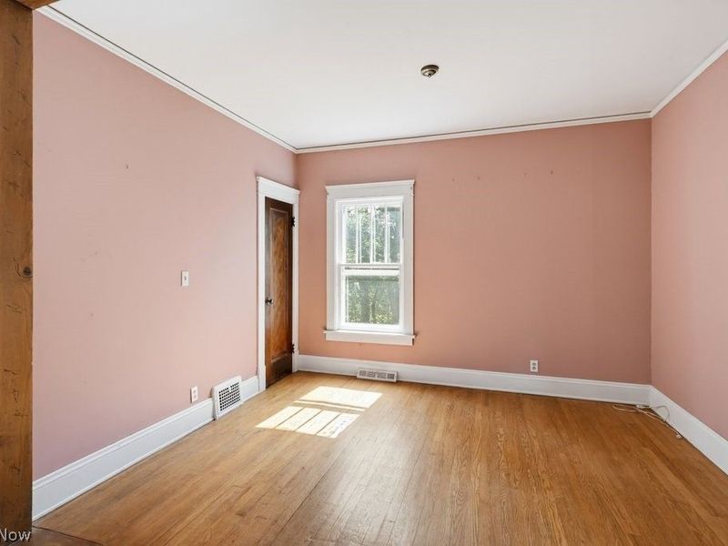 27015 Aurora Road , Solon, OH 44139 Photo 8