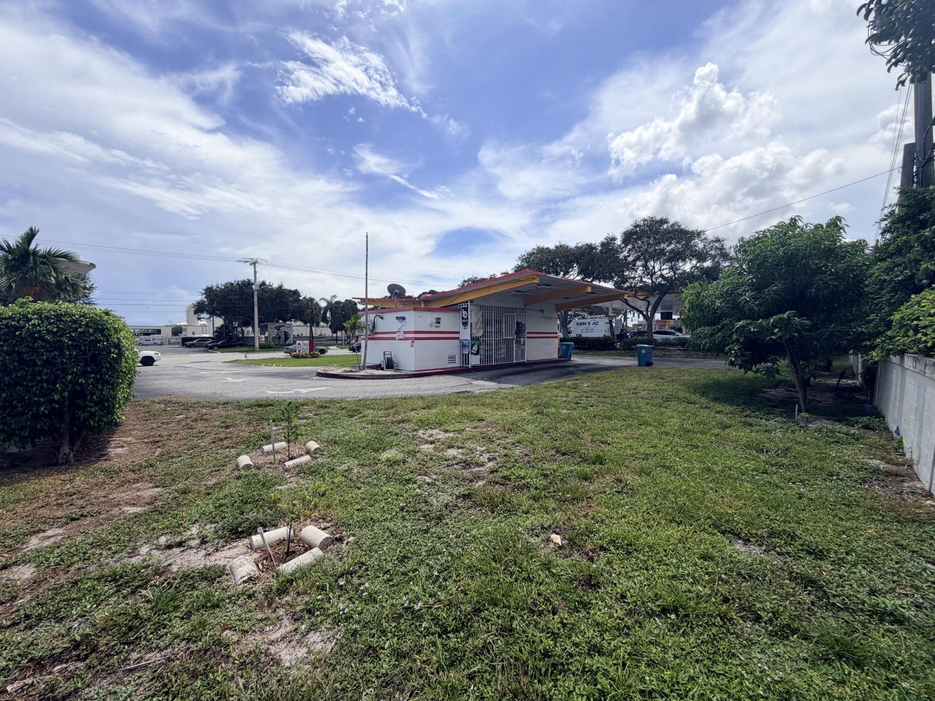 121 E Woolbright Road, Boynton Beach, FL 33474 Photo