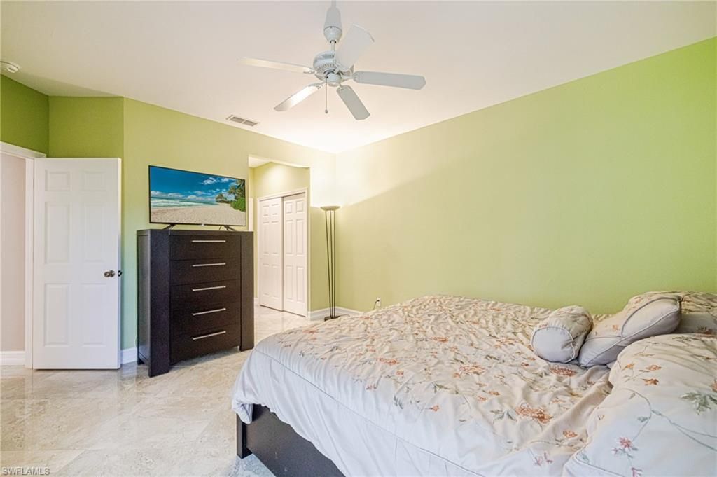 3735 Fieldstone Blvd , Unit 903, Naples, FL 34109 Photo