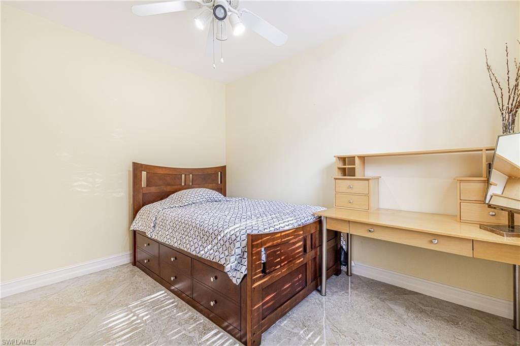 3735 Fieldstone Blvd , Unit 903, Naples, FL 34109 Photo