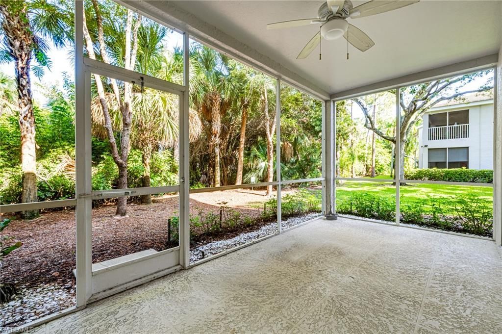 3735 Fieldstone Blvd , Unit 903, Naples, FL 34109 Photo