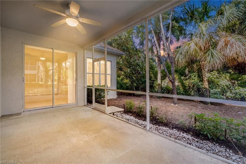 3735 Fieldstone Blvd , Unit 903, Naples, FL 34109 Photo