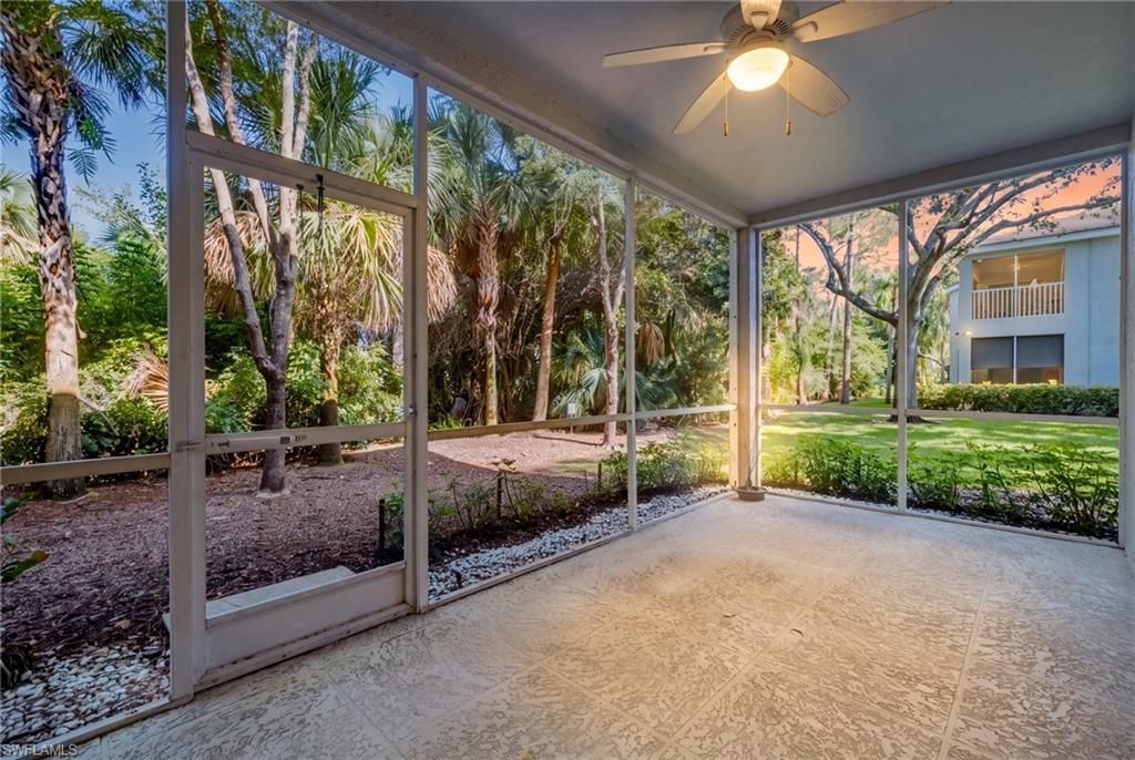 3735 Fieldstone Blvd , Unit 903, Naples, FL 34109 Photo