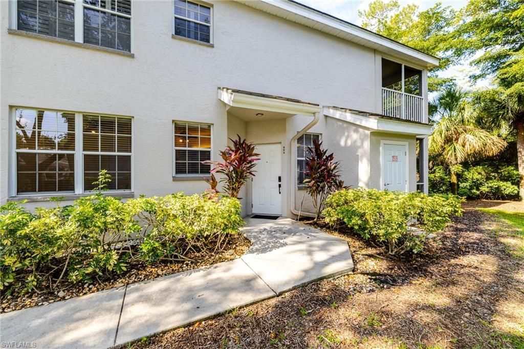 3735 Fieldstone Blvd , Unit 903, Naples, FL 34109 Photo