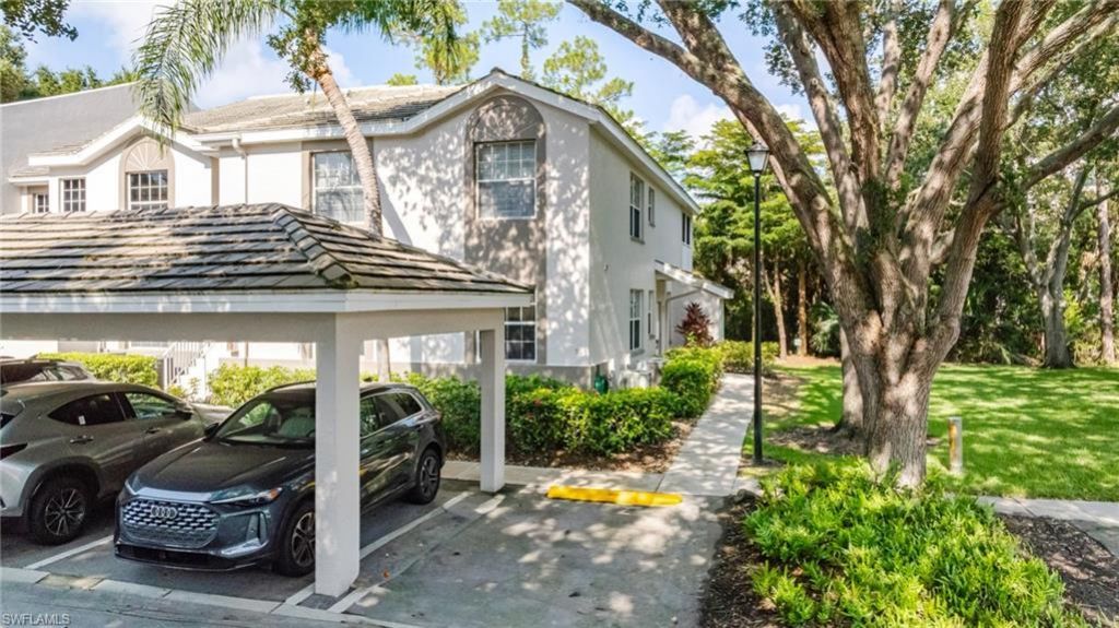 3735 Fieldstone Blvd , Unit 903, Naples, FL 34109 Photo