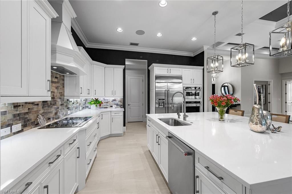 6372 Burnham Rd , Naples, FL 34119 Photo