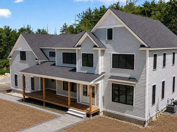 11 Betsy Lane, Rowley, MA 01969