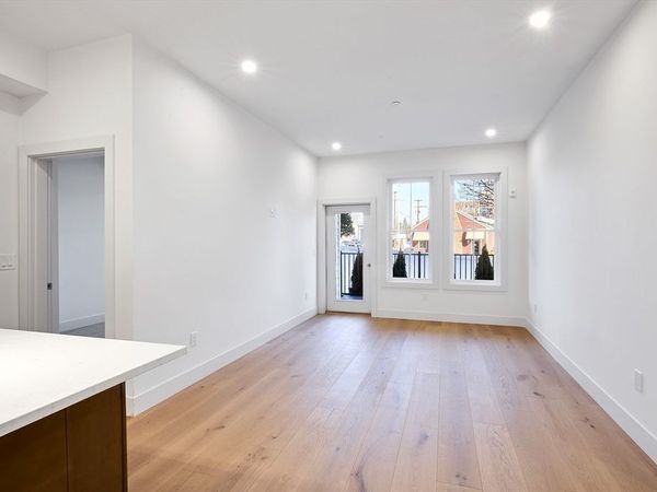 105 Sea Street, Unit 103, Quincy, MA 02169