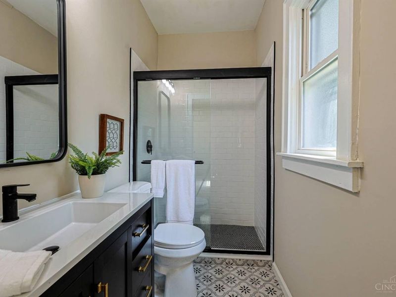 120 Meridian Street, Cincinnati, OH 45233 Photo 18