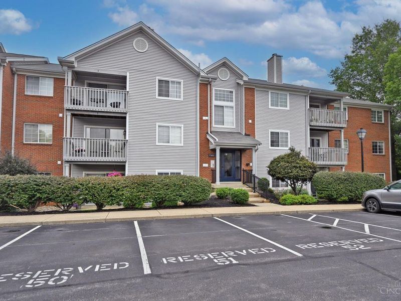 7382 Ridgepoint Drive, Unit 7, Cincinnati, OH 45230 Photo 1