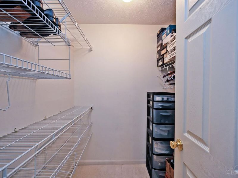 7382 Ridgepoint Drive, Unit 7, Cincinnati, OH 45230 Photo 24
