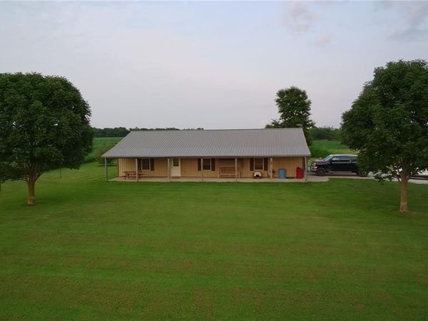 18692 Route C, Holliday, MO 65258