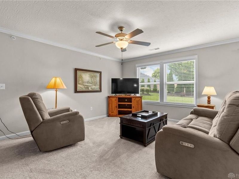 296 Old Pond Road, Springboro, OH 45066 Photo 7