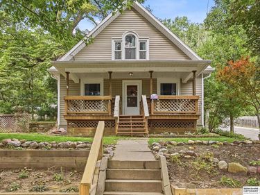 1228 E Washington Avenue, Council Bluffs, IA 51503
