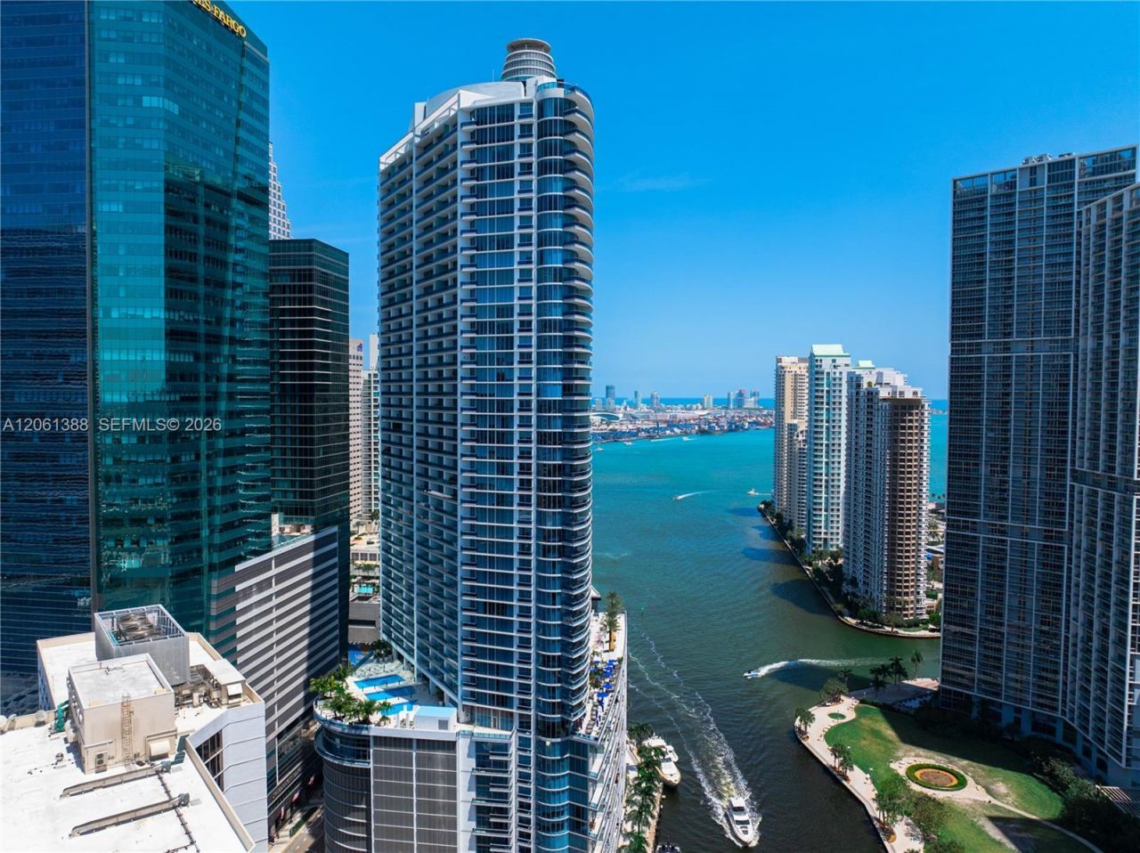 200 Biscayne Boulevard Way , Unit 4409, Miami, FL 33131 Photo