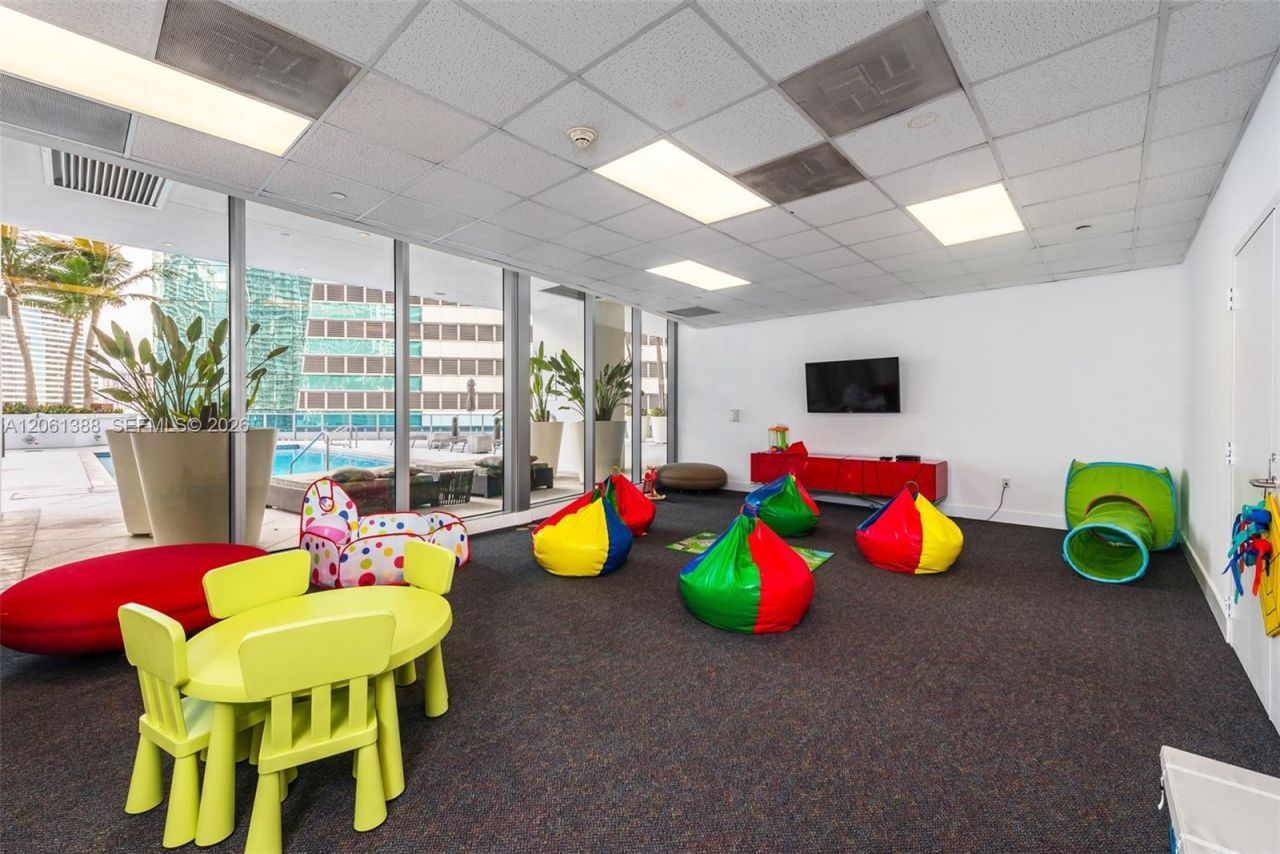 200 Biscayne Boulevard Way , Unit 4409, Miami, FL 33131 Photo