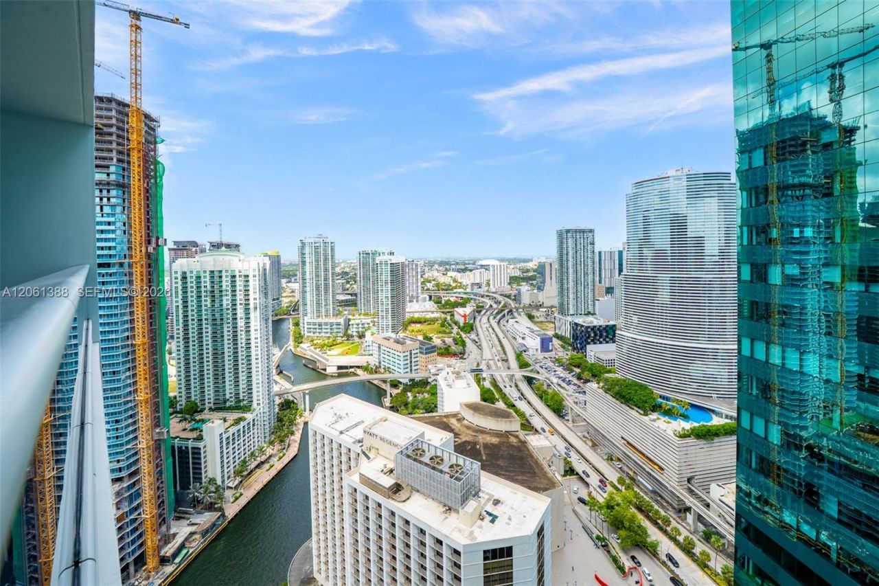 200 Biscayne Boulevard Way , Unit 4409, Miami, FL 33131 Photo