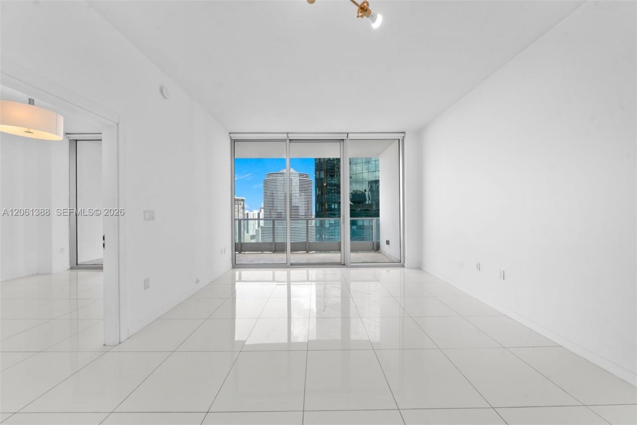 200 Biscayne Boulevard Way , Unit 4409, Miami, FL 33131 Photo