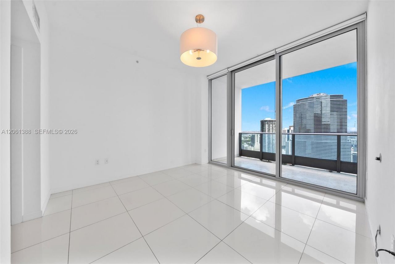 200 Biscayne Boulevard Way , Unit 4409, Miami, FL 33131 Photo