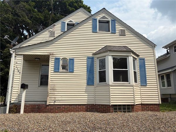 1195 Lindsay Avenue , Akron, OH 44306