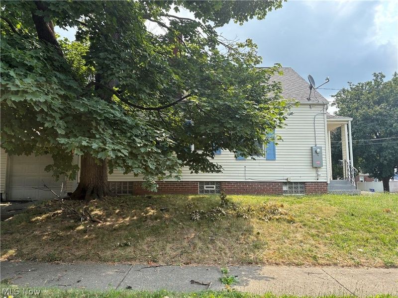 1195 Lindsay Avenue, Akron, OH 44306 Photo 21