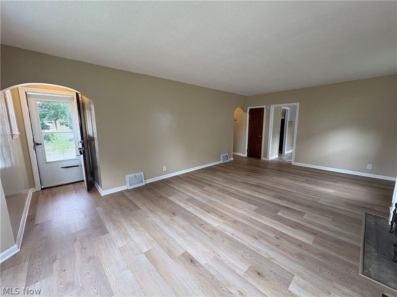 1195 Lindsay Avenue, Akron, OH 44306 Photo 8