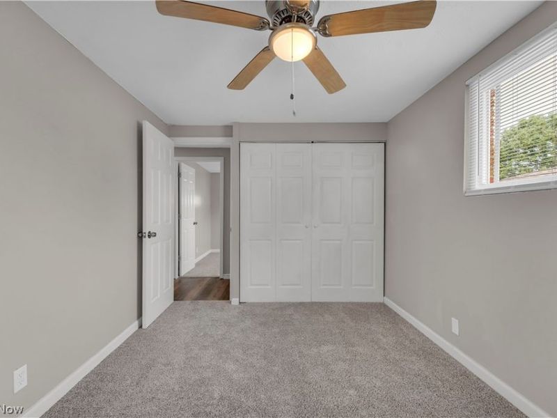 6391 Sandfield Drive , Brook Park, OH 44142 Photo 18