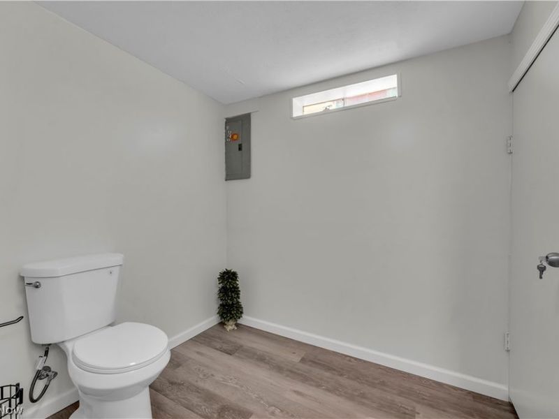 6391 Sandfield Drive , Brook Park, OH 44142 Photo 25