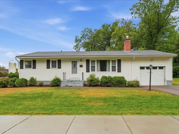 136 Cherry Lane, Burlington, VT 05401