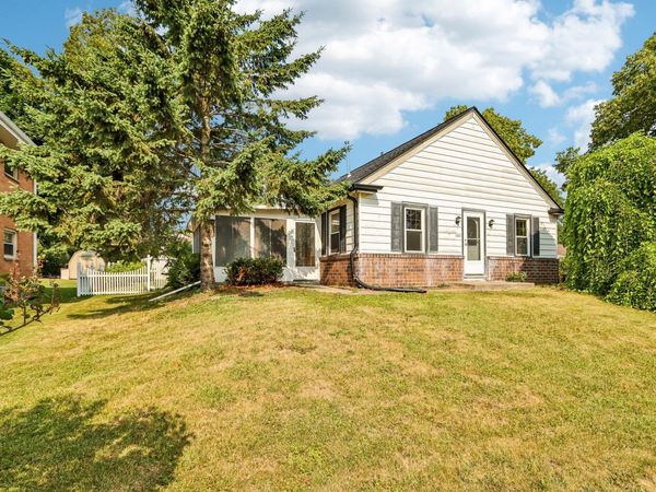 5089 N 127th St, Butler, WI 53007