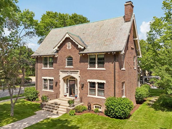 3494 N Shepard Ave, Milwaukee, WI 53211