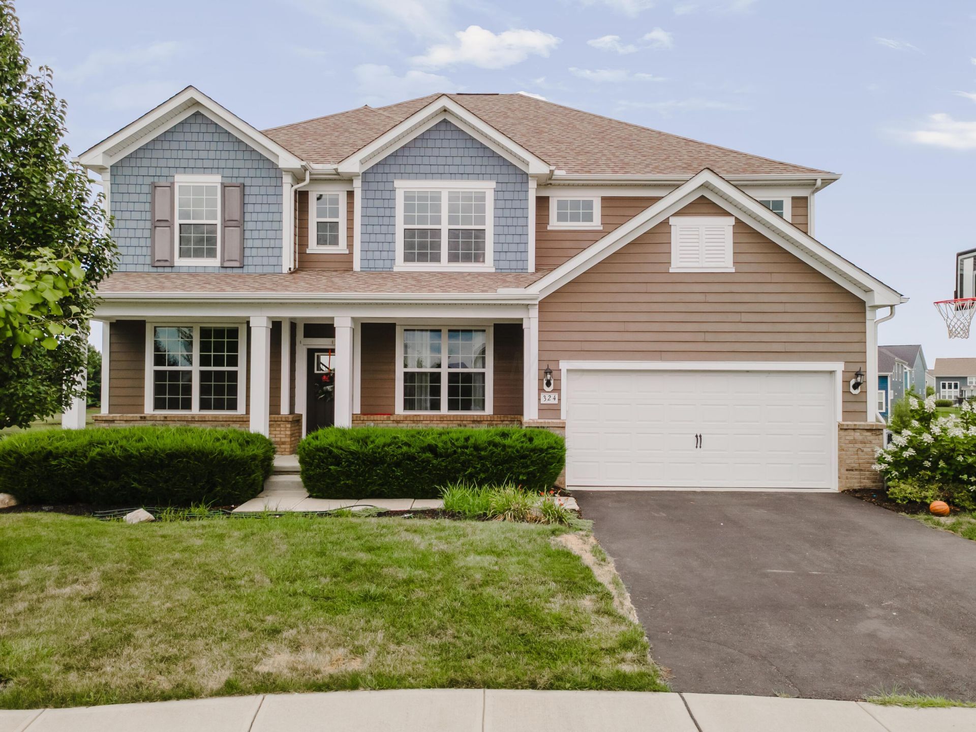 324 Silver Fox Way , Delaware, OH 43015 Main Photo