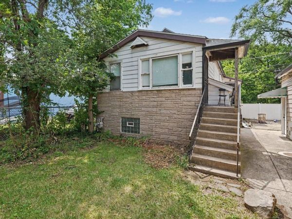 10002 S Torrence Avenue , Chicago, IL 60617