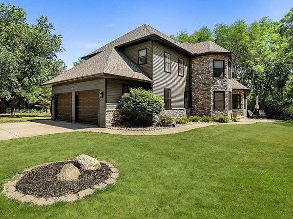 3122 Alder Lane, Saint Cloud, MN 56301
