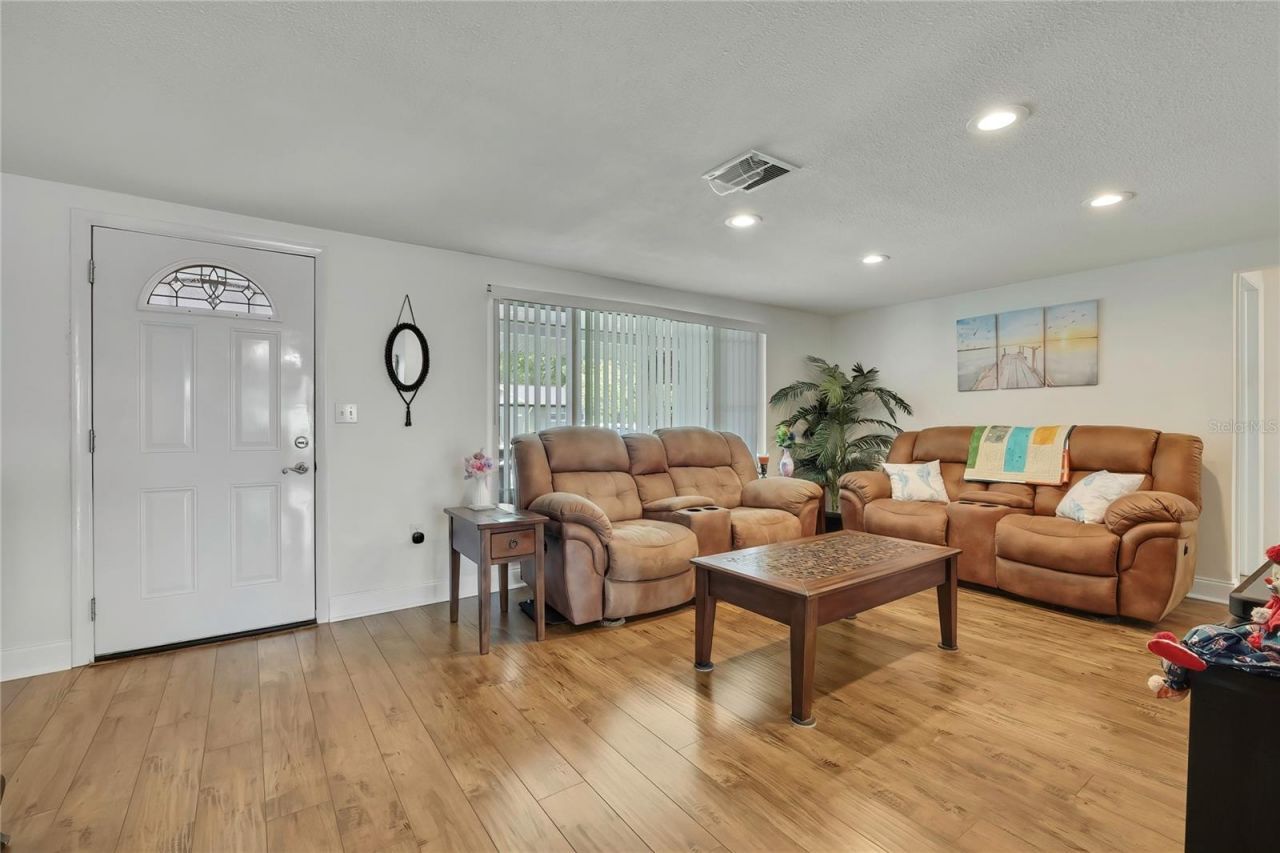 7234 Fairfax Drive , Port Richey, FL 34668 Photo