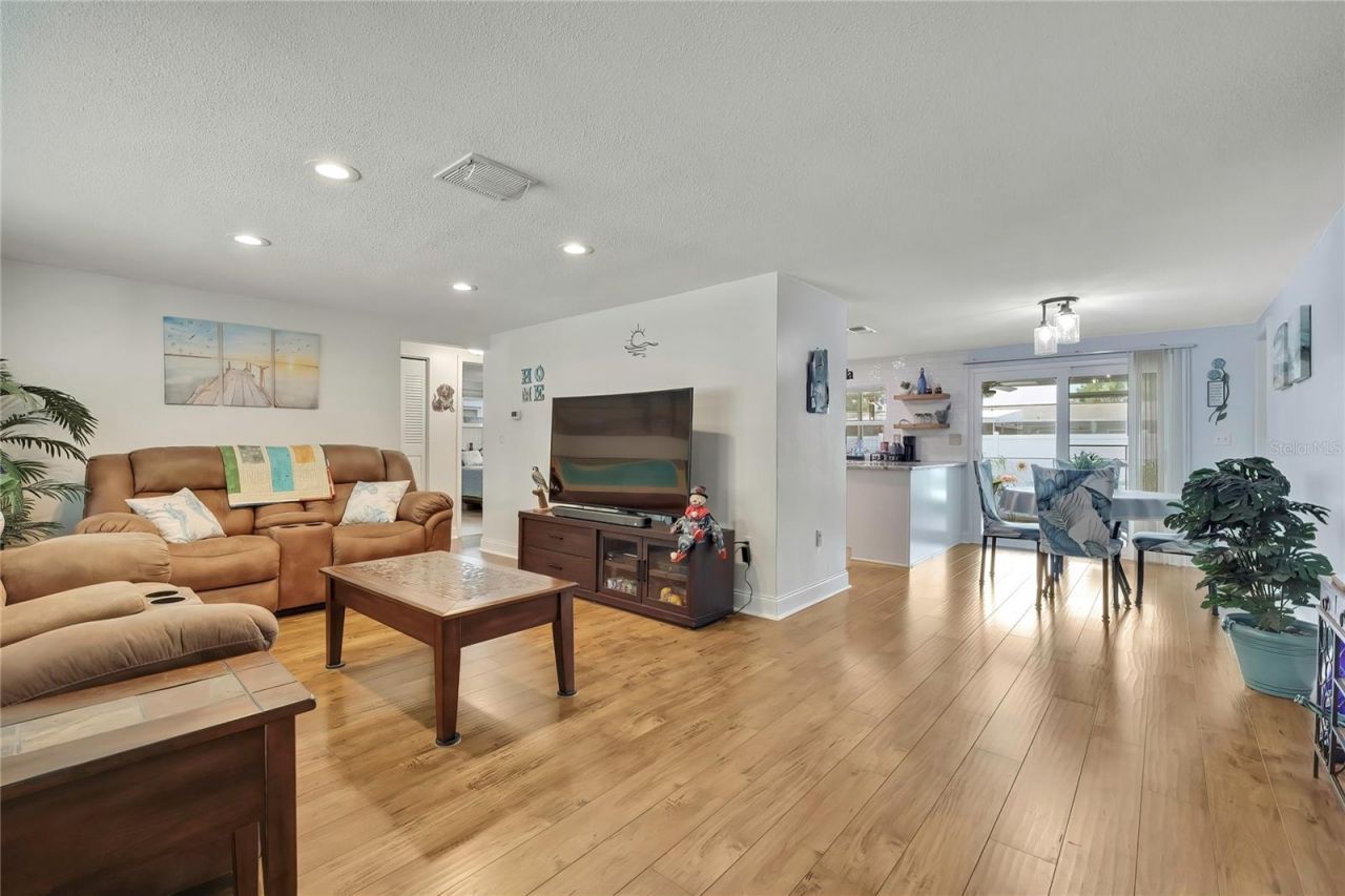 7234 Fairfax Drive , Port Richey, FL 34668 Photo