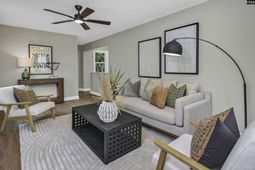 39 Cavalier Court photo 4