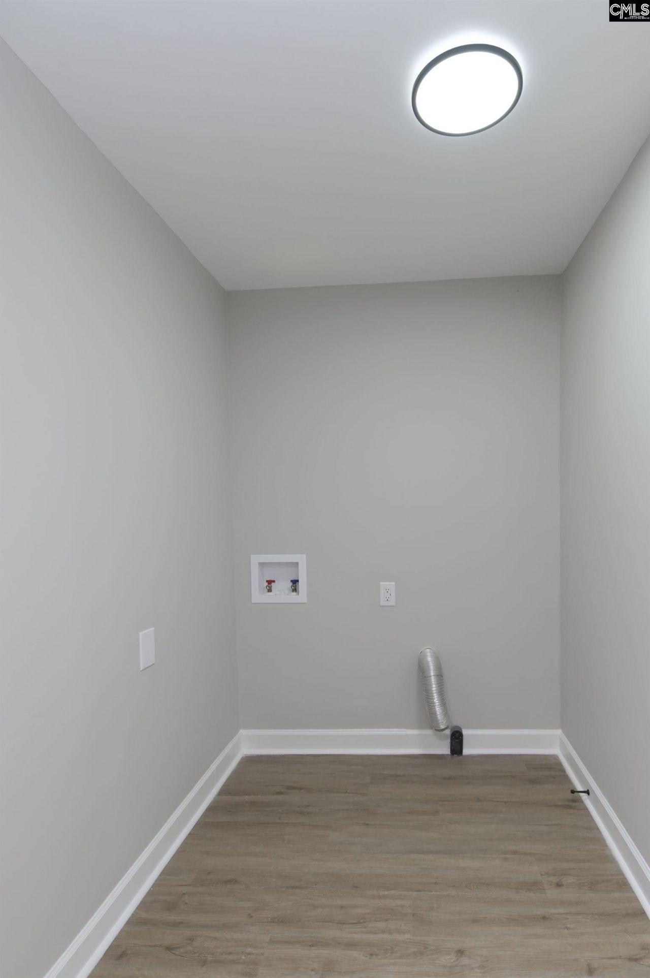 39 Cavalier Court Photo 32