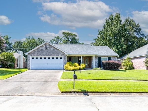 413 SPARTAN Loop , Slidell, LA 70458