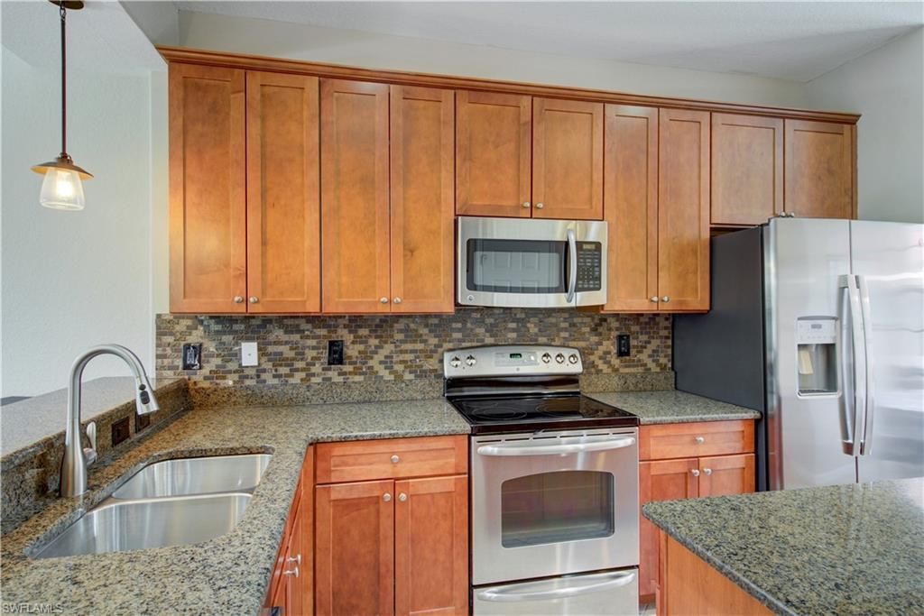 11936 Izarra Way, Unit 6606, Fort Myers, FL 33912 Photo