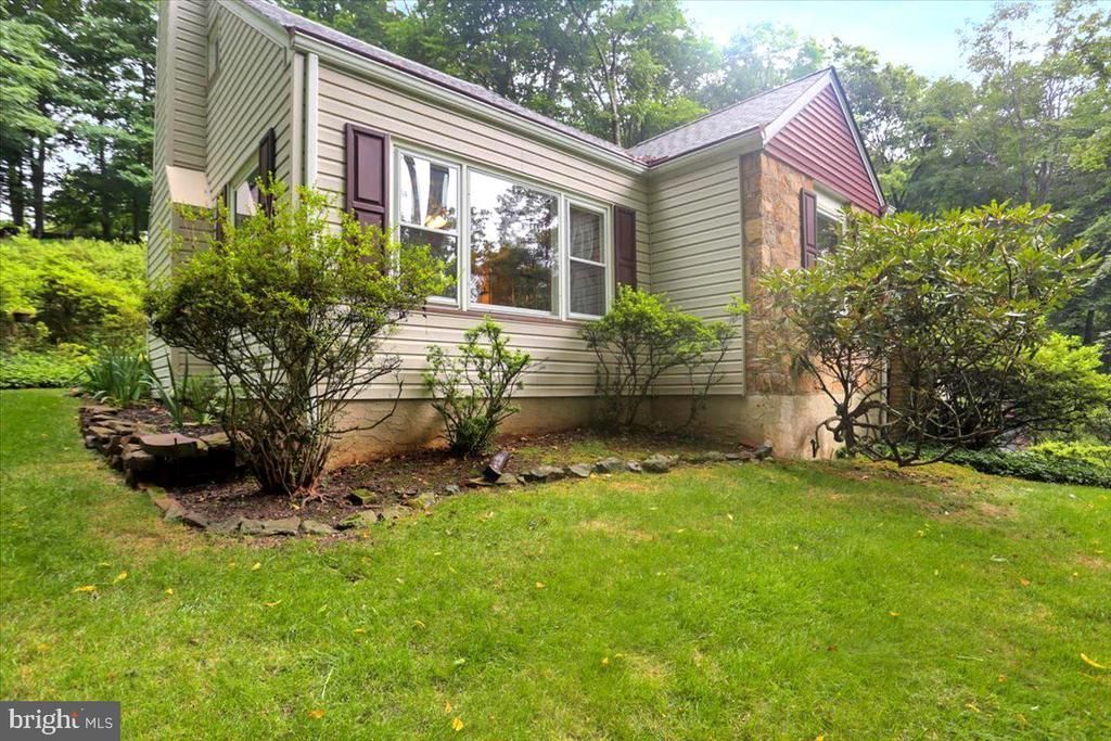 770 ALMSHOUSE ROAD , DOYLESTOWN, PA 18901