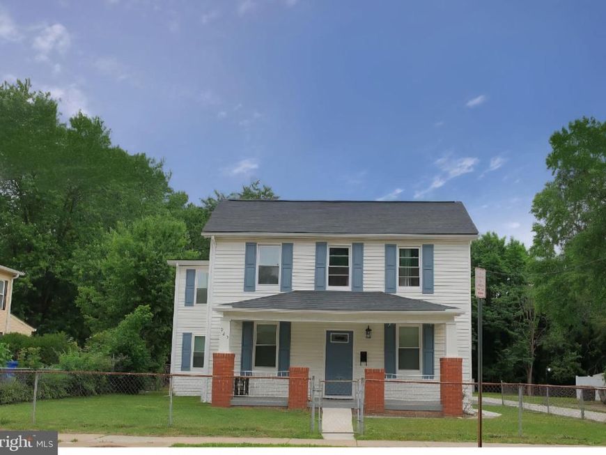 925 Montgomery Street, Laurel, MD 20707 Main Photo