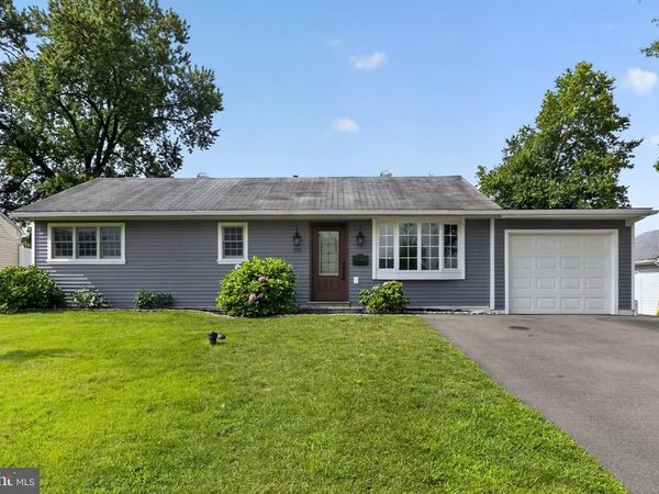 218 TEWKSBURY ROAD, FAIRLESS HILLS, PA 19030
