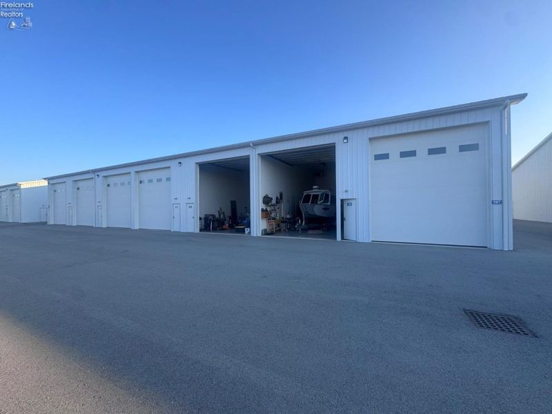 780 SE Catawba (labeled 201), Unit 101, Port Clinton, OH 43452 Photo 6